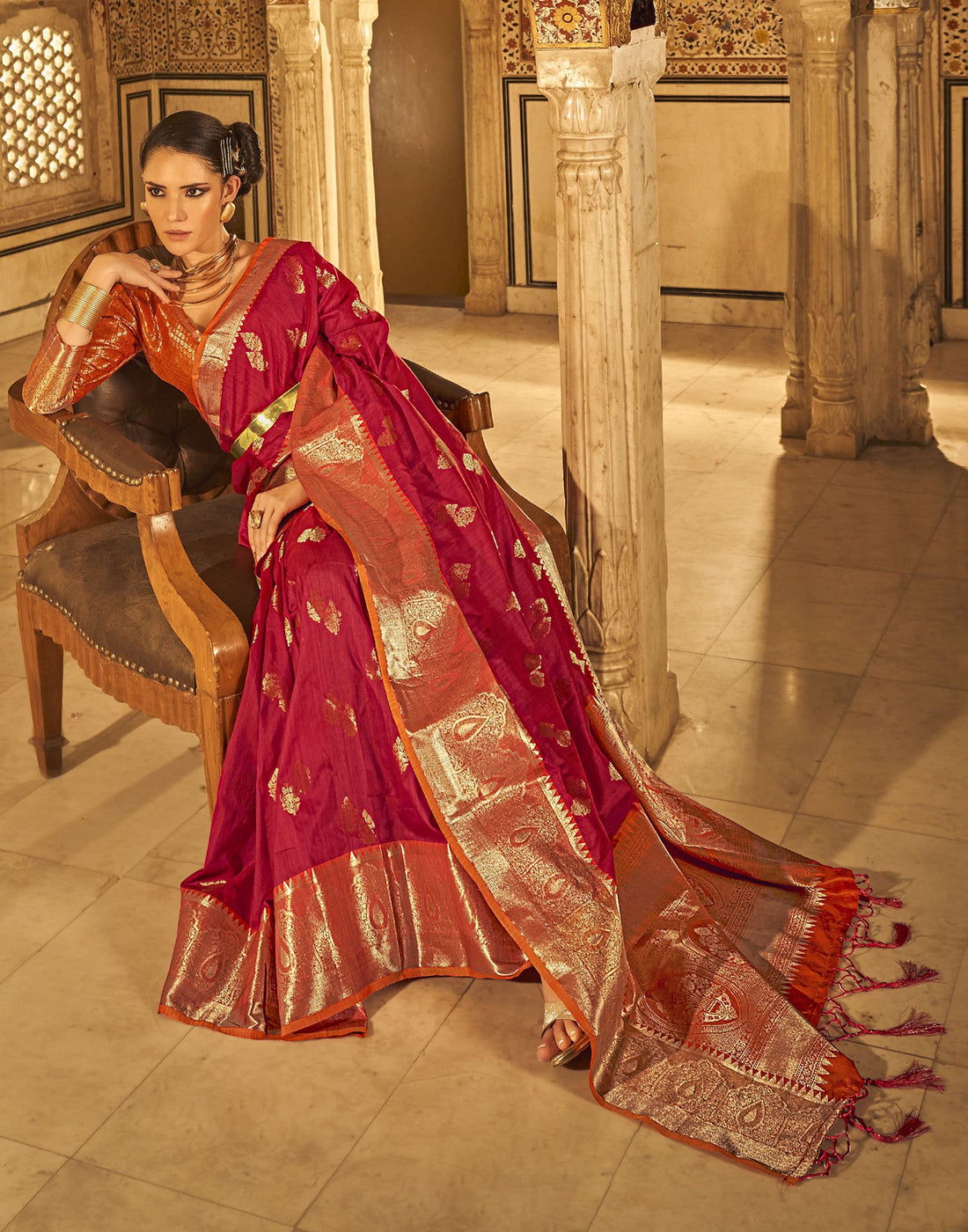 Red Weaving Silk Banarasi Saree