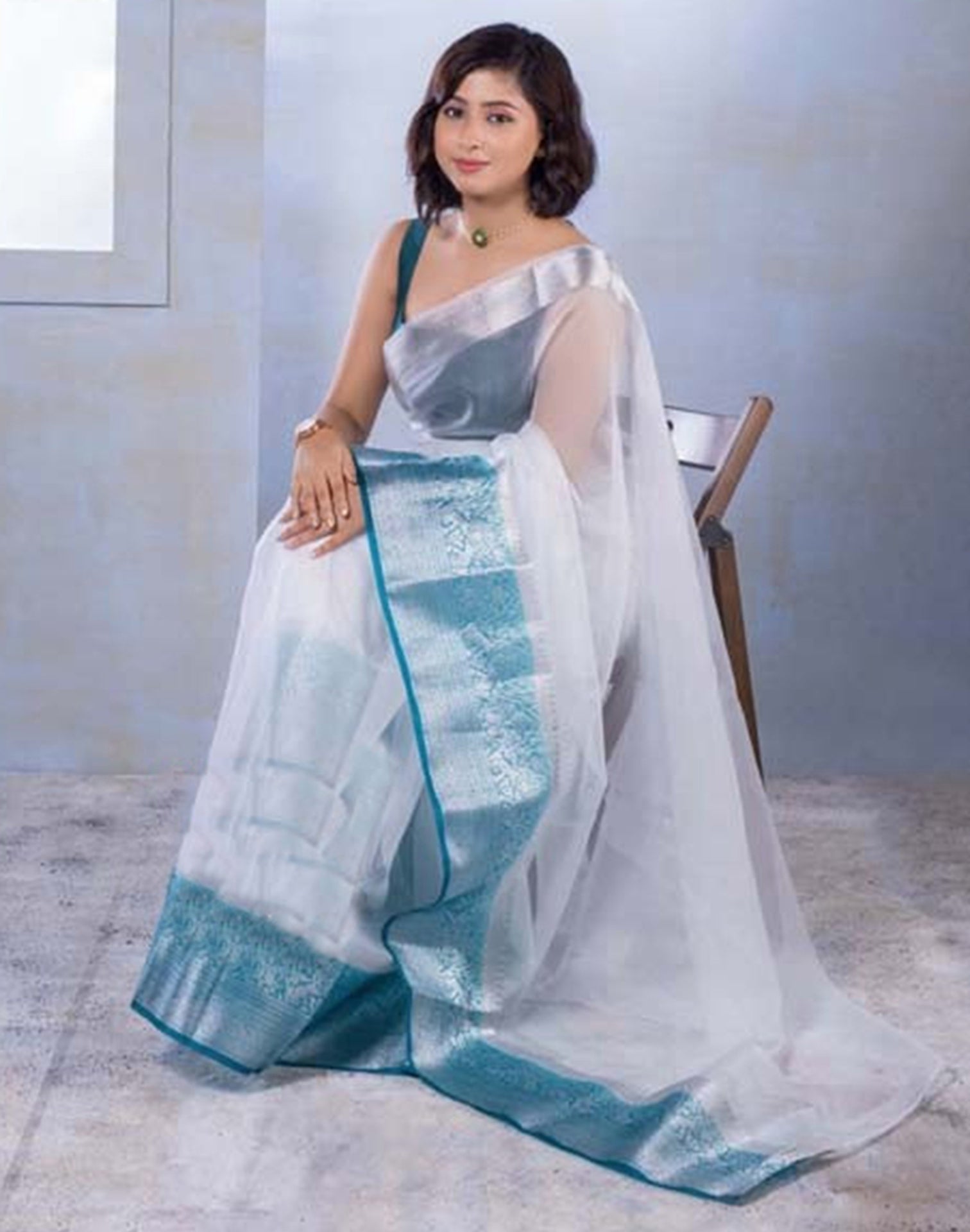 Party Wear Off White Organza Silk Saree, 6 m (with blouse piece) at Rs  1350/piece in Surat