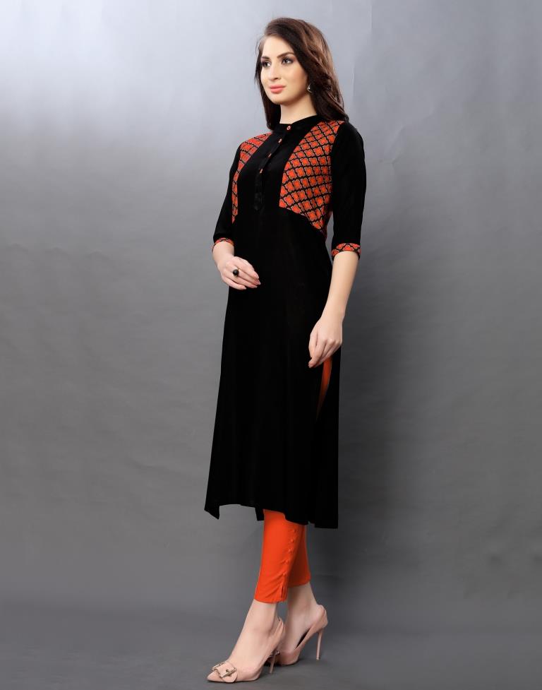 Black Coloured Printed Rayon Kurti | SLV303K112