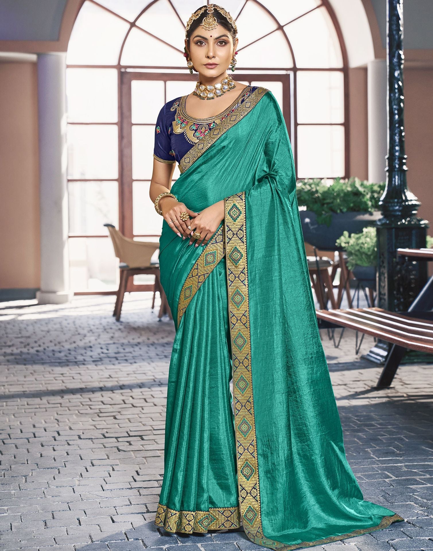 Banarasi Cotton Silk Saree Plain Body With Antique Zari Skirt Border-B –  Banarasikargha