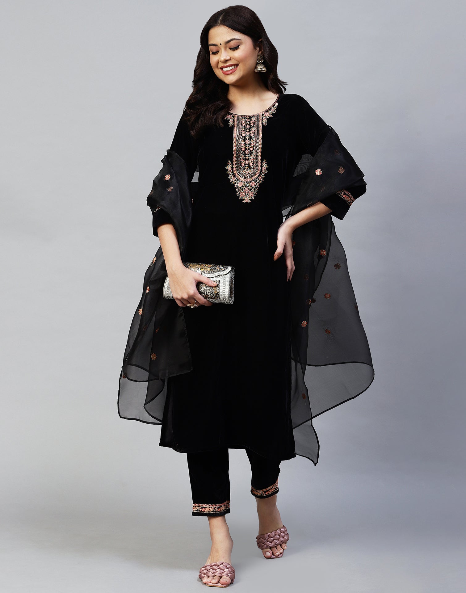 Black Georgette Women'S Kurti With Floral Organza Dupatta