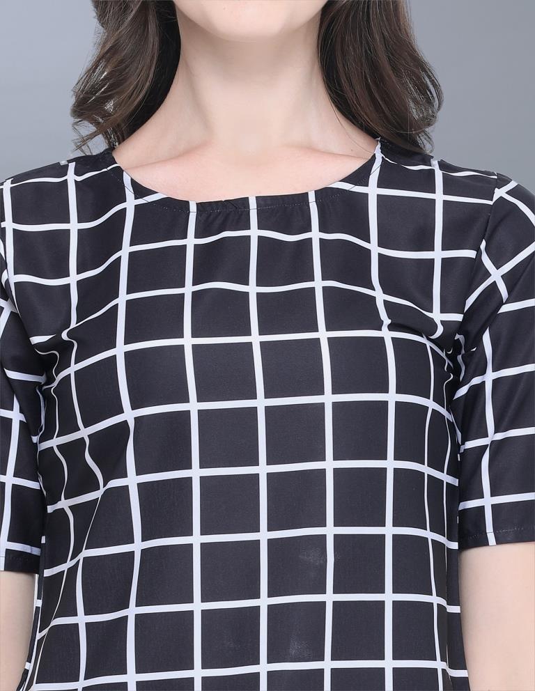 Attractive Black Coloured Printed Crepe Tops | SLV64TK2113